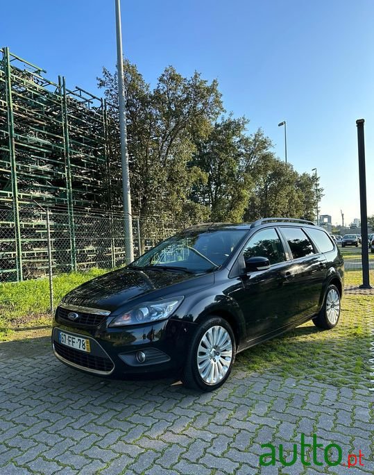 2008' Ford Focus Sw photo #2