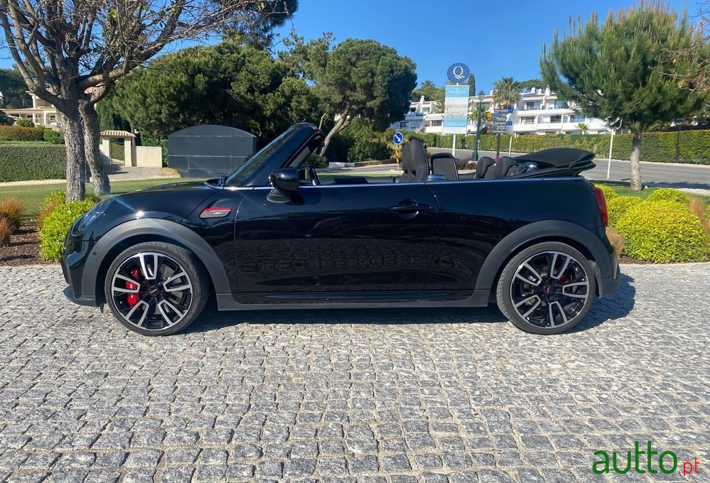 2021' MINI John Cooper Works photo #3