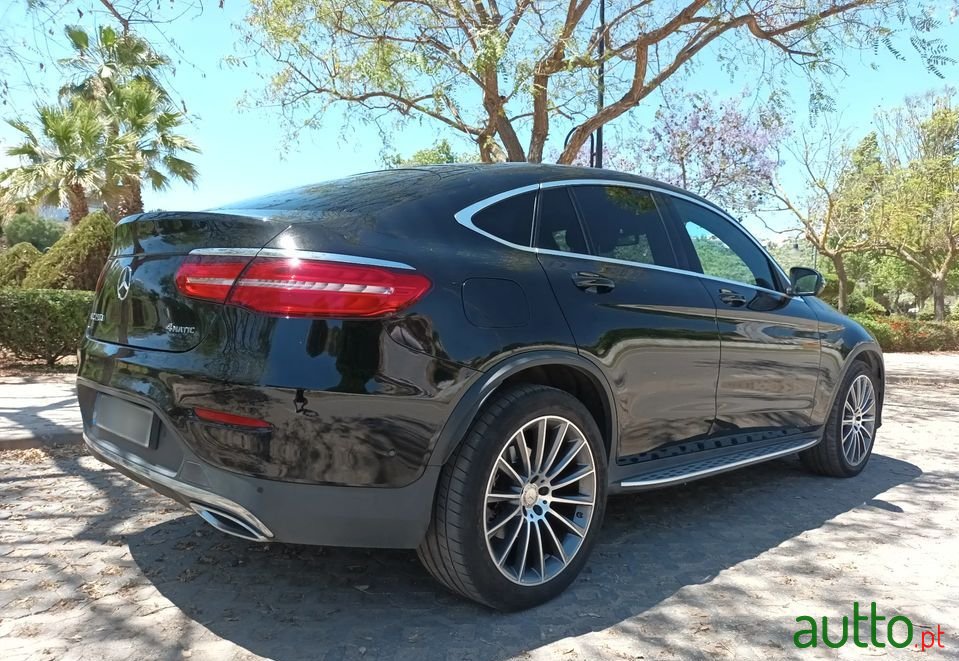 2016' Mercedes-Benz Glc-250 photo #6