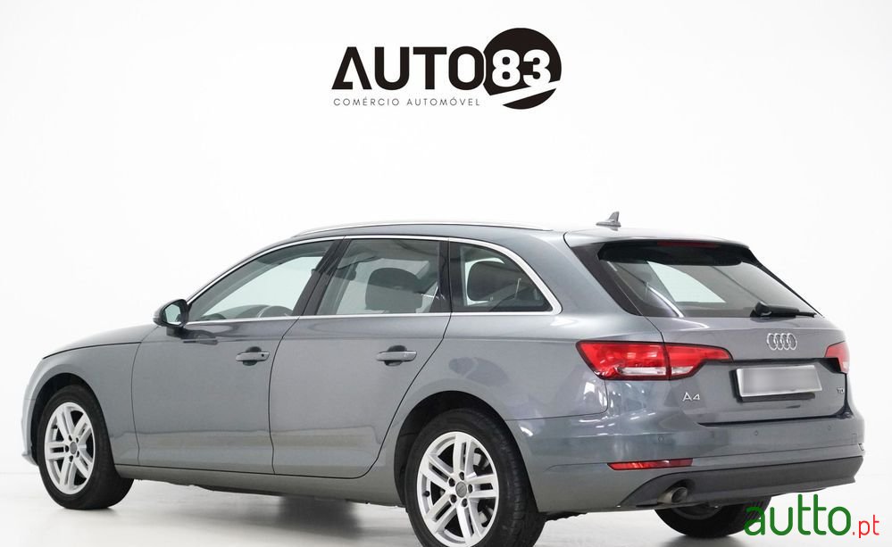 2018' Audi A4 Avant photo #3