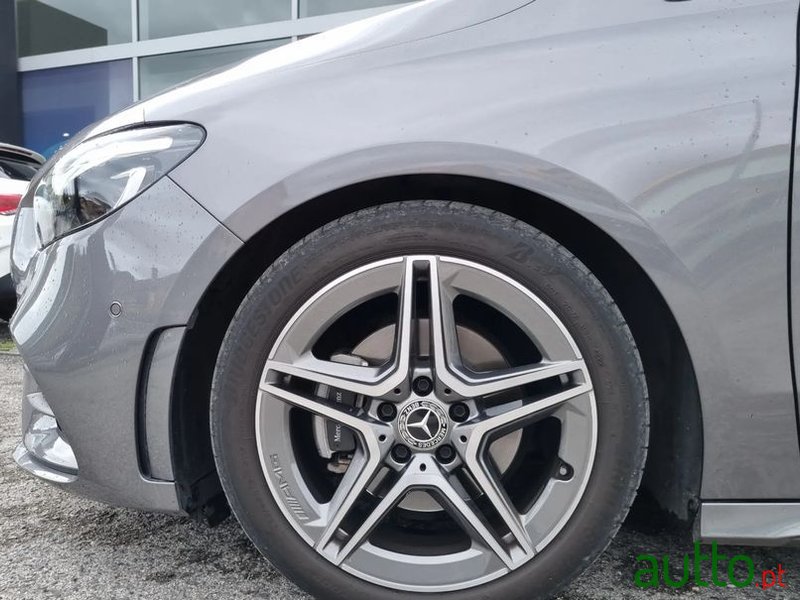 2023' Mercedes-Benz Classe B D Amg Line Aut. photo #5