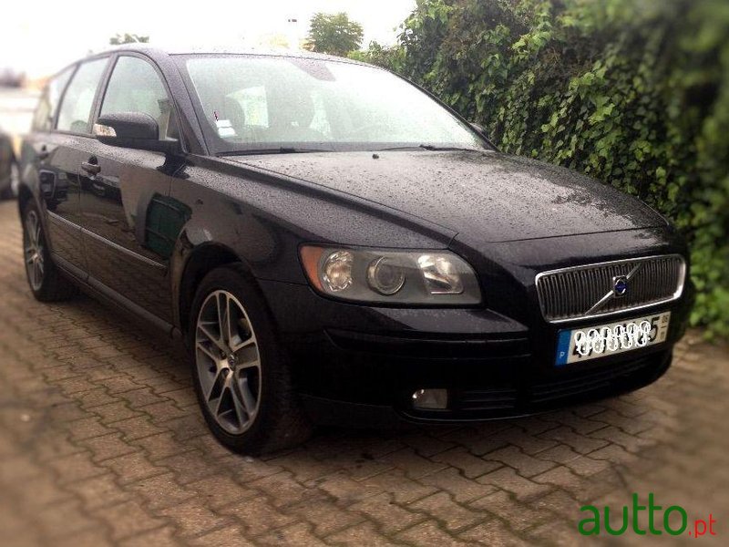 2006' Volvo V50 1.6 D Nivel 3 photo #2