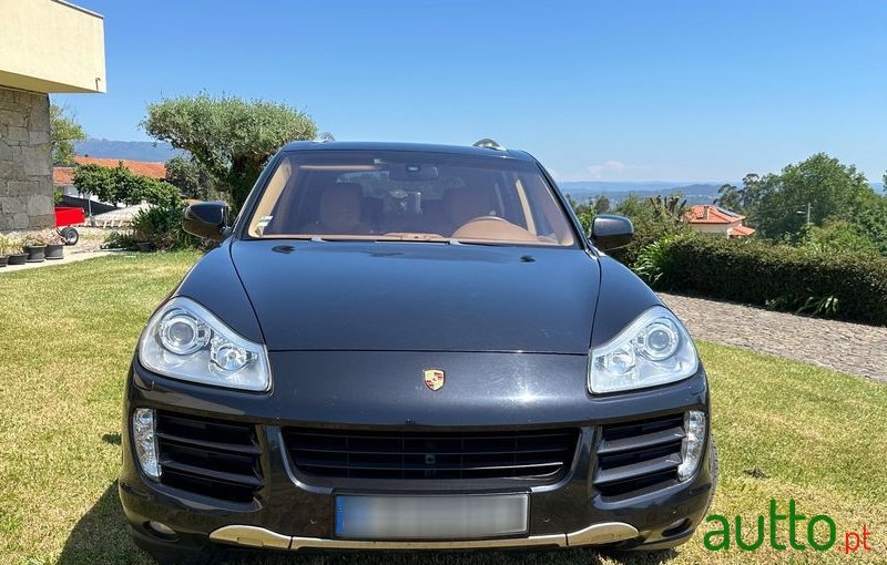 2007' Porsche Cayenne S Tiptronic photo #3