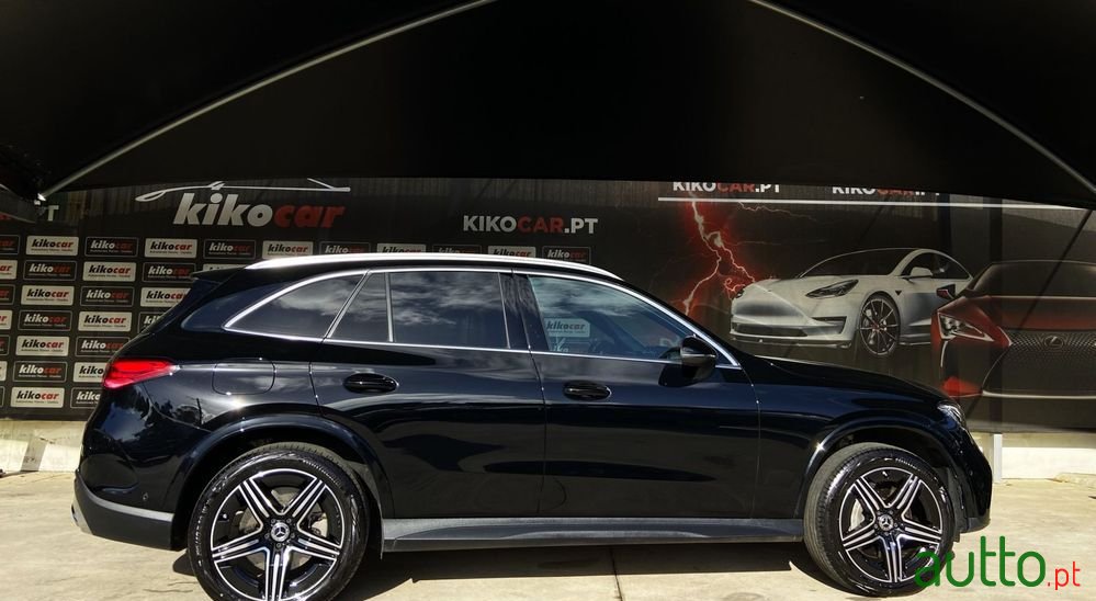 2023' Mercedes-Benz GLC 300 De 4Matic photo #5