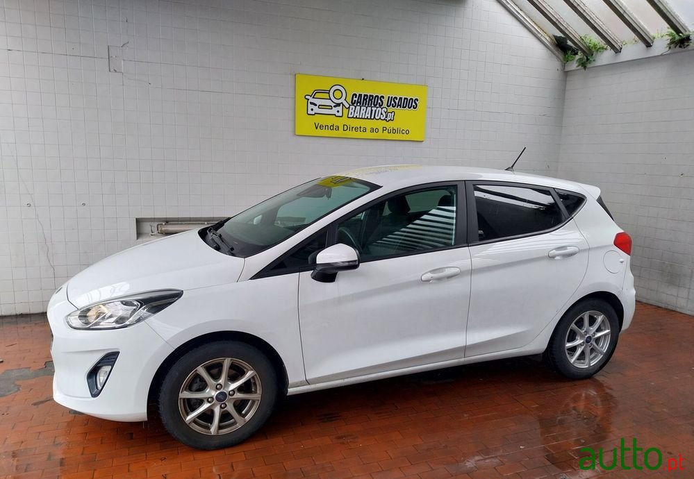 2018' Ford Fiesta photo #2