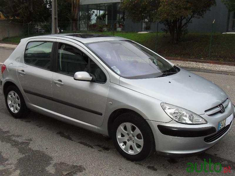 2003' Peugeot 307 photo #1