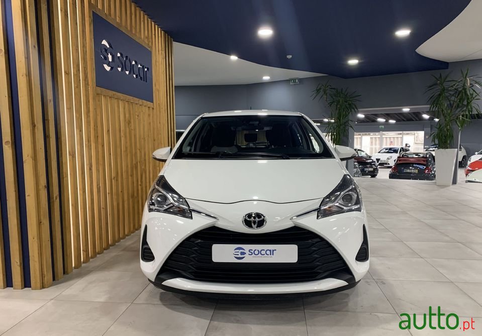2019' Toyota Yaris photo #5