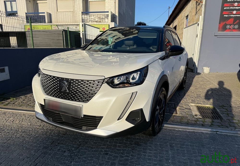 2023' Peugeot e-2008 50 Kwh Allure Pack photo #4