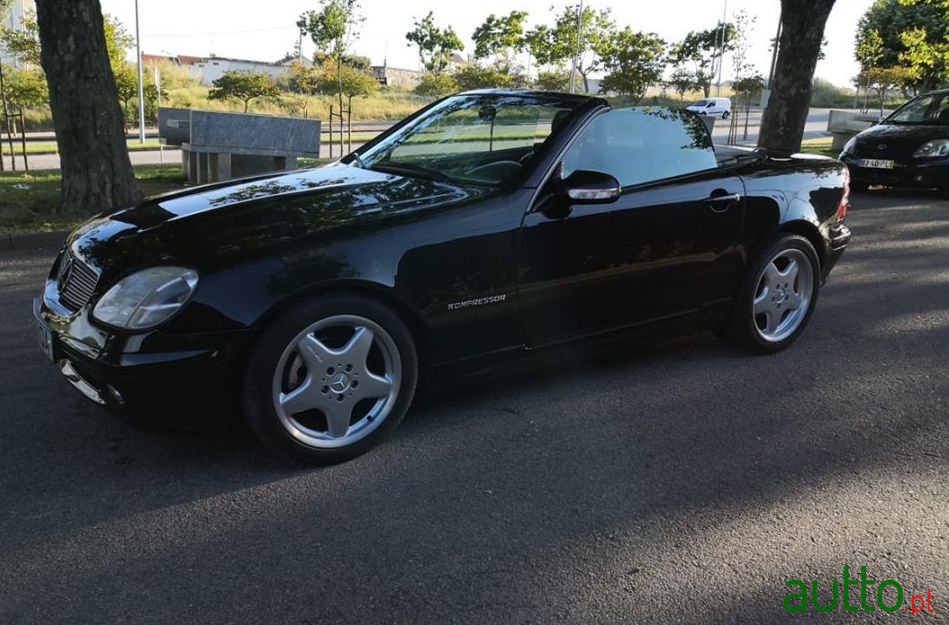 2000' Mercedes-Benz Slk-200 photo #3