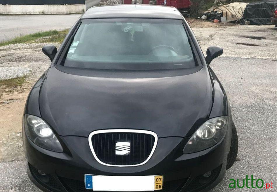 2008' SEAT Leon photo #3