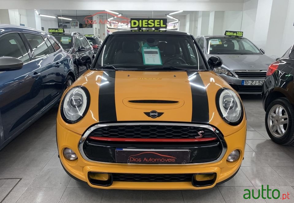 2014' MINI Cooper Auto photo #2