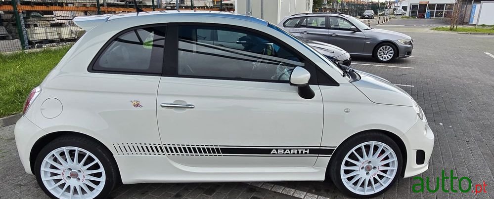 2015' Fiat 595 Abarth photo #6