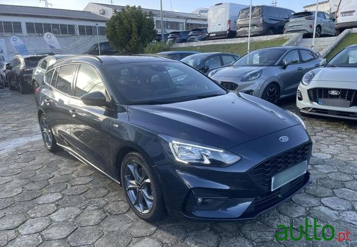 2021' Ford Focus Sw photo #3