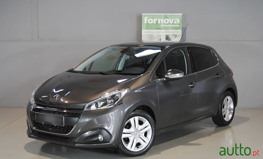 2018' Peugeot 208 photo #1