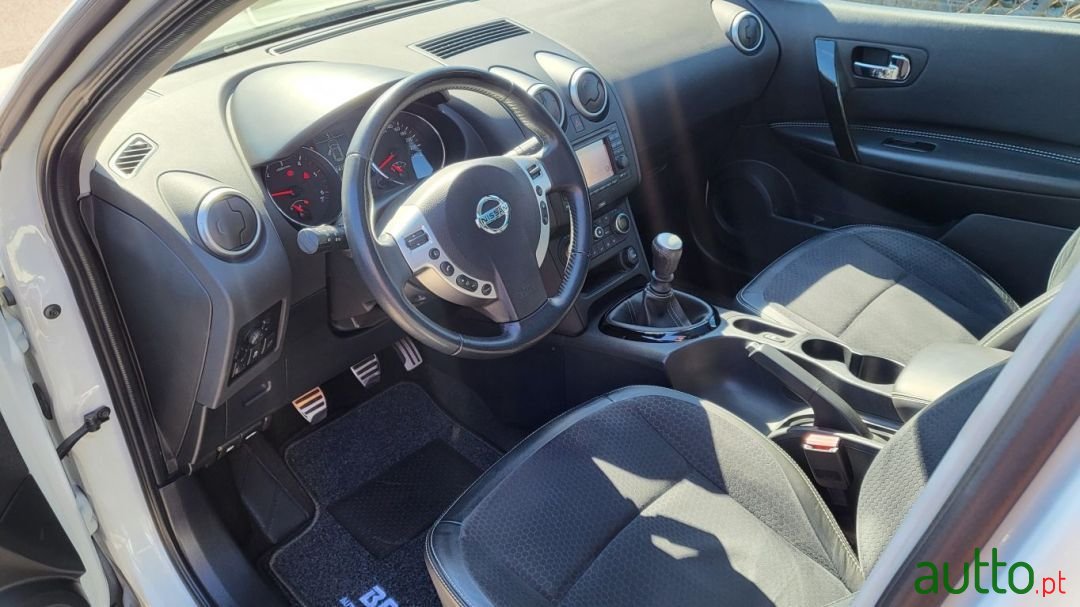 2013' Nissan Qashqai photo #6