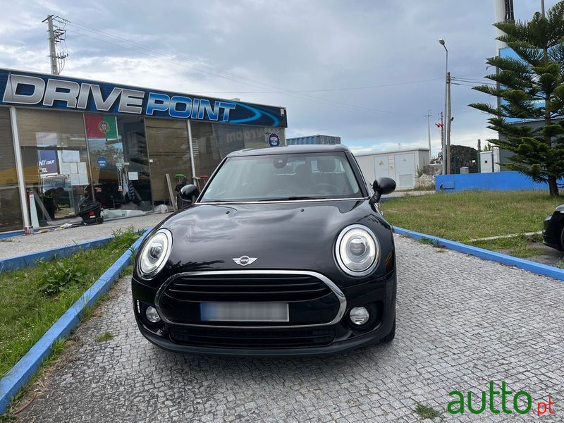 2018' MINI Clubman Cooper D photo #3