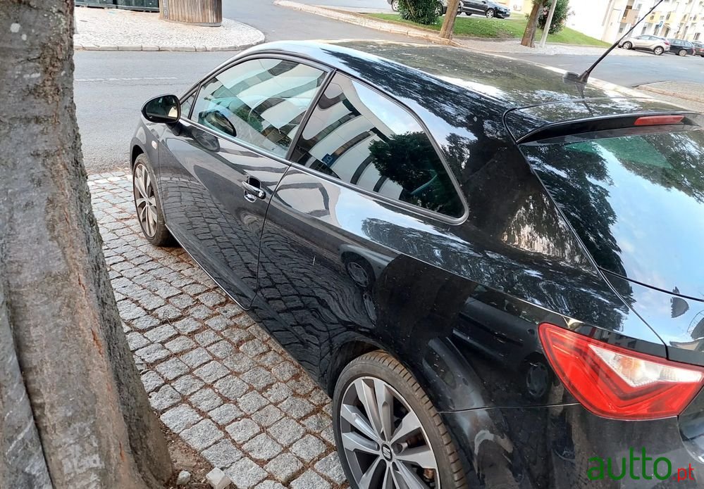 2016' SEAT Ibiza Sc 1.0 Ecotsi Fr photo #5