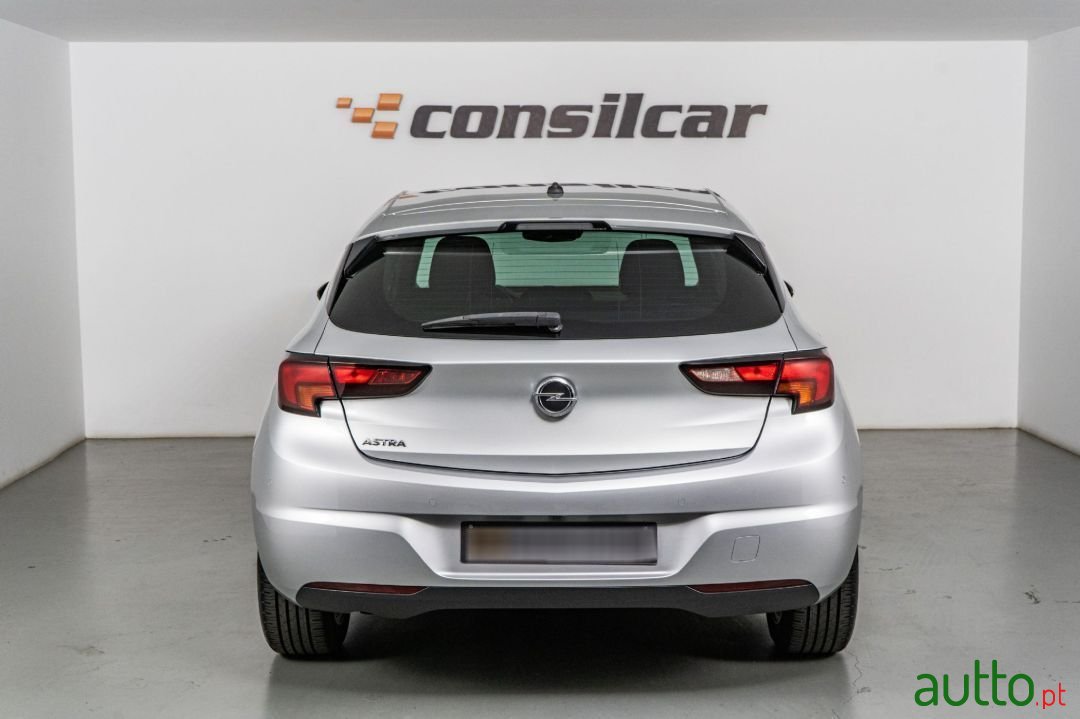 2021' Opel Astra photo #5