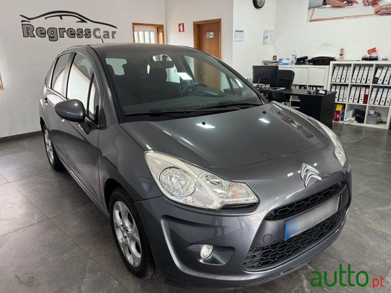 2010' Citroen C3 photo #3