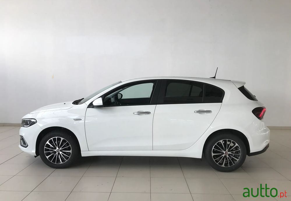 2024' Fiat Tipo 1.0 Gse T3 photo #5