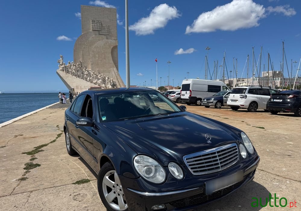 2005' Mercedes-Benz Classe E Cdi Elegance Aut. photo #1