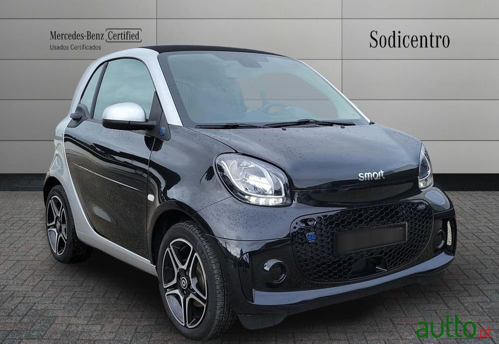 2024' Smart Fortwo Passion photo #3