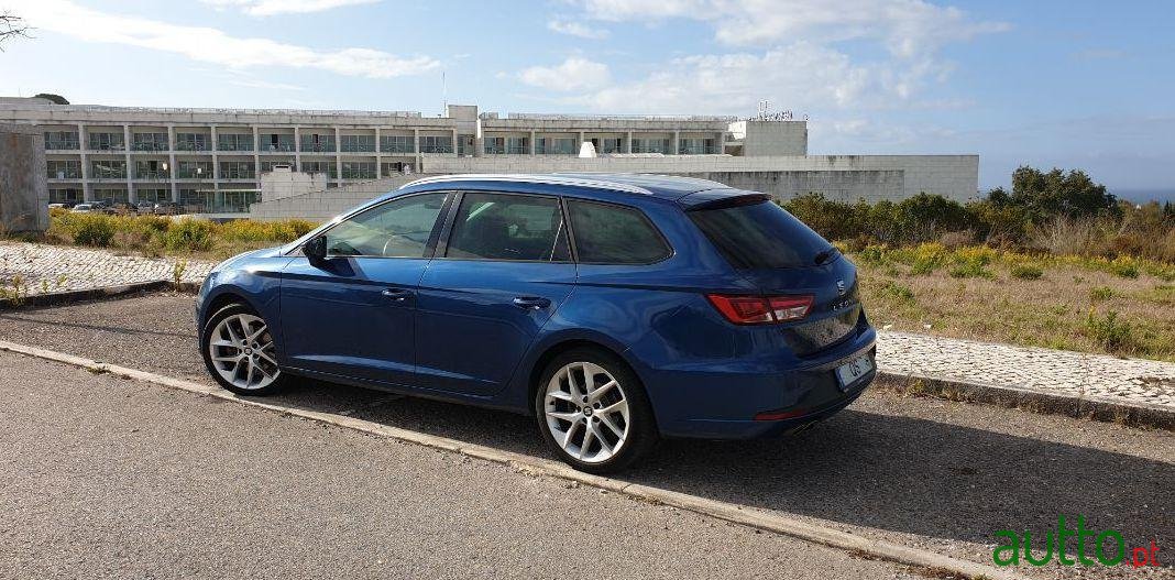2016' SEAT Leon St photo #3