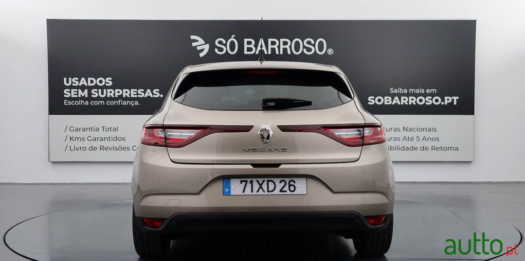 2019' Renault Megane photo #4