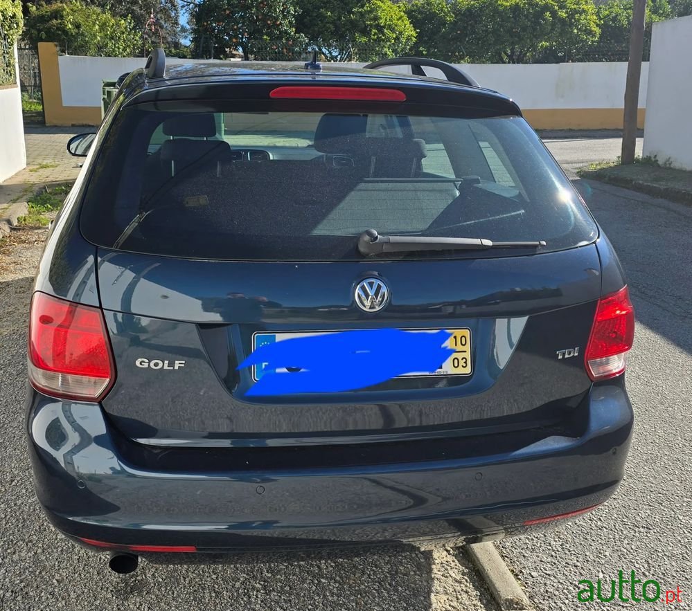 2010' Volkswagen Golf Variant photo #4