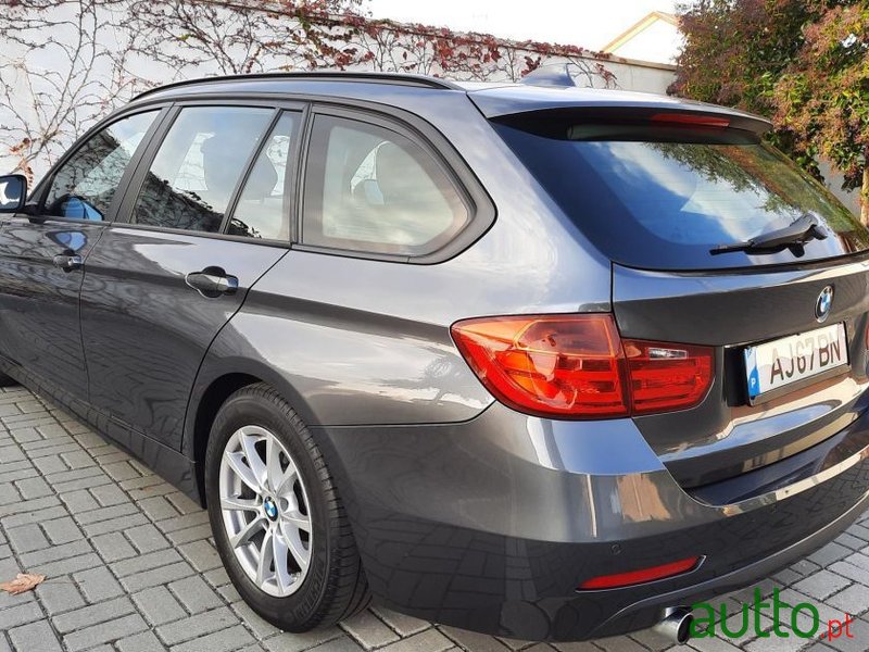 2013' BMW 320 photo #6