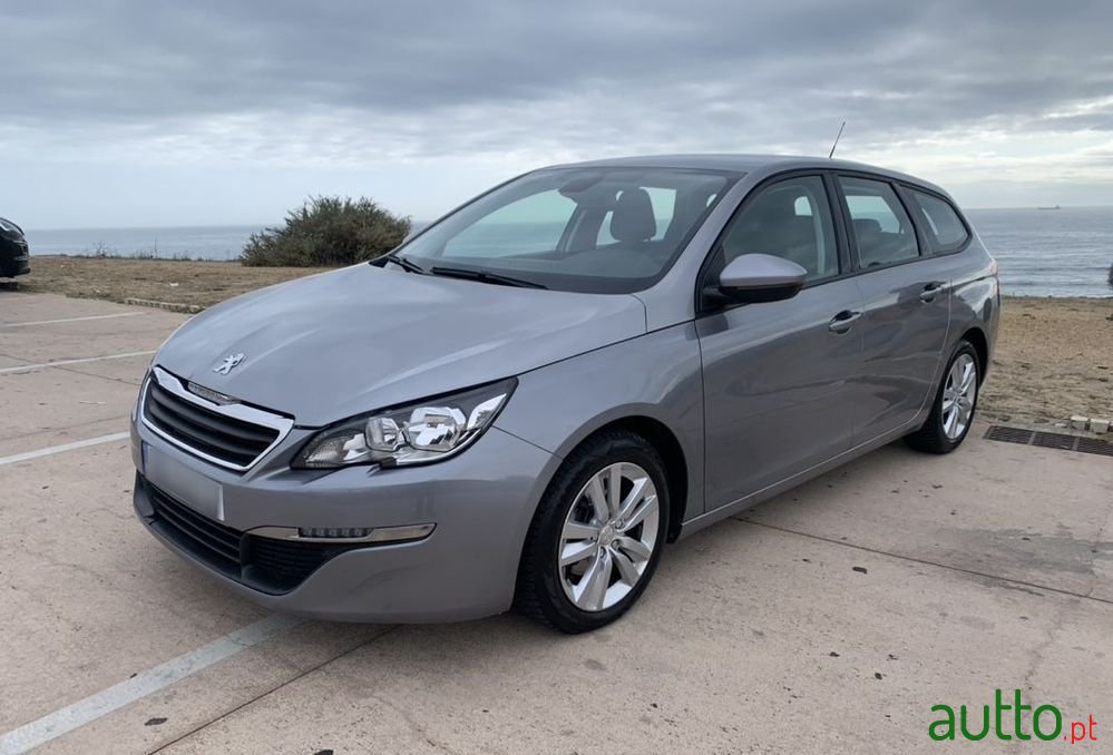 2017' Peugeot 308 Sw photo #5