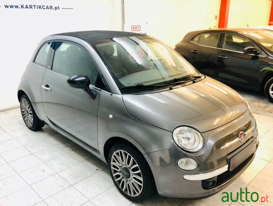 2015' Fiat 500C photo #1