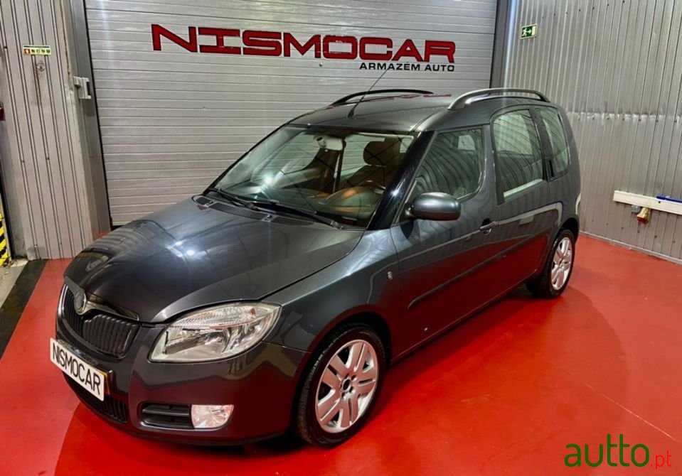 2006' Skoda Roomster photo #1