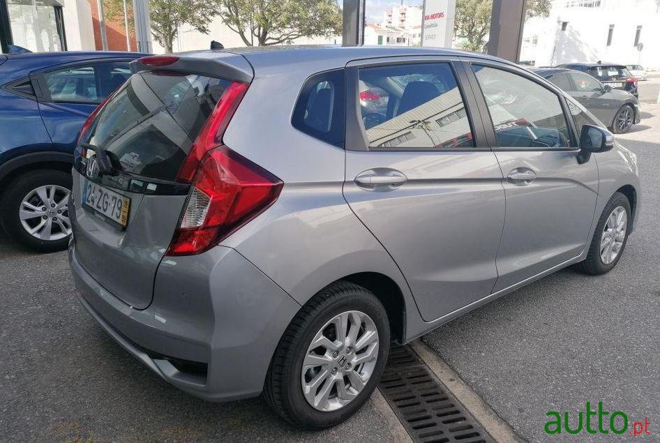 2019' Honda Jazz photo #3