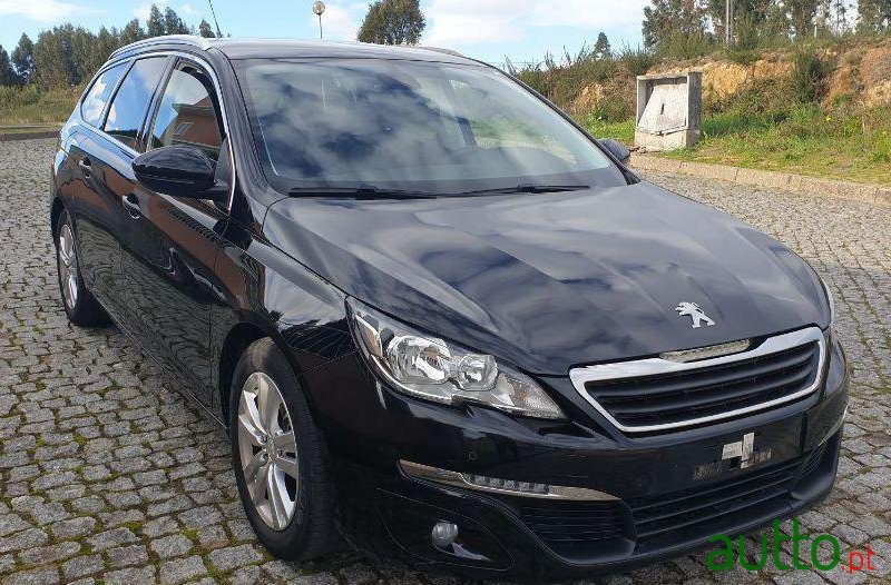 2016' Peugeot 308 Sw photo #2