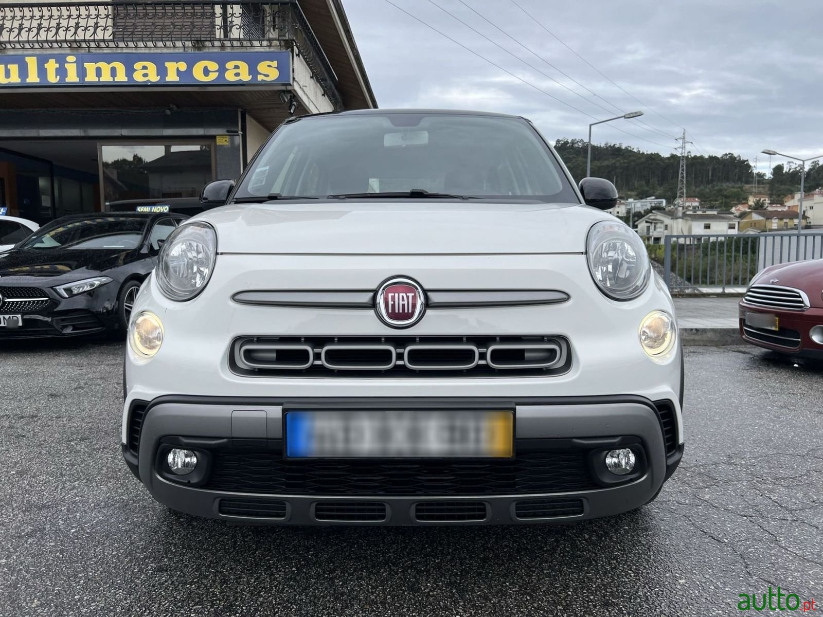 2019' Fiat 500L photo #2