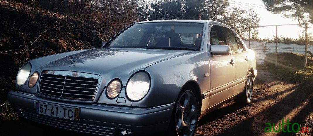 1997' Mercedes-Benz E-290 Avantgarde photo #1