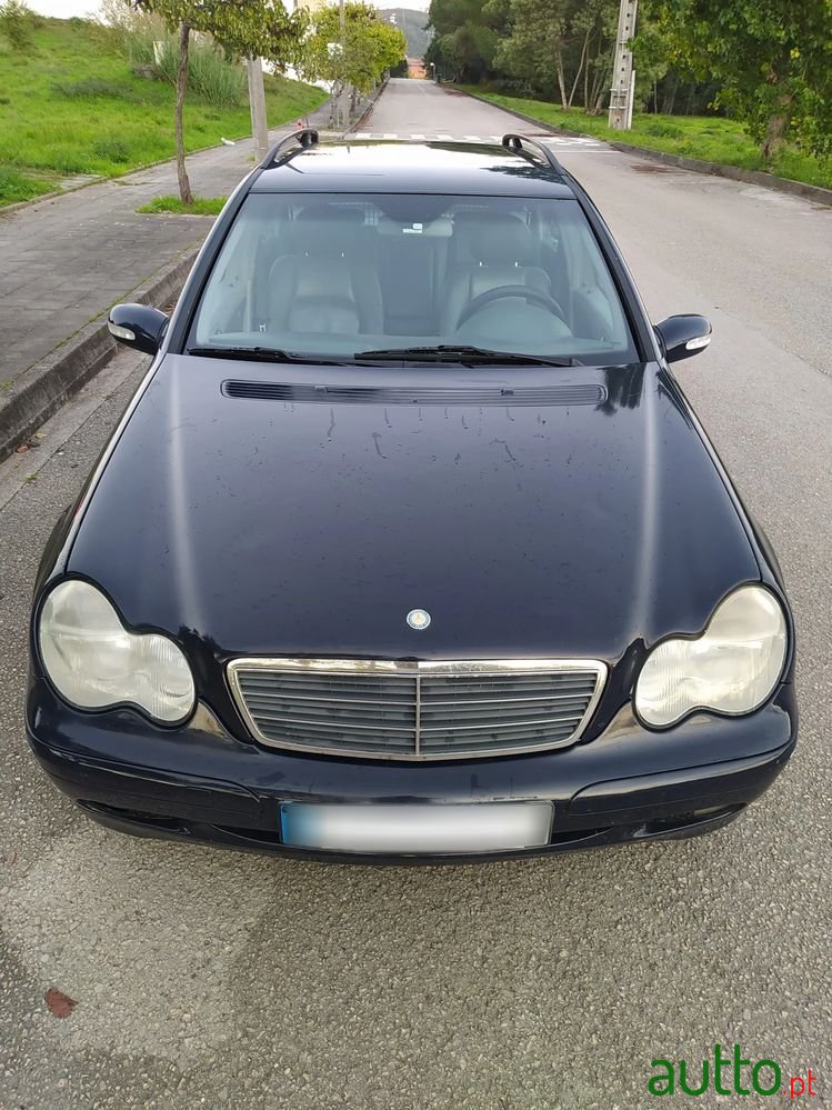2003' Mercedes-Benz Classe C Cdi Classic photo #3
