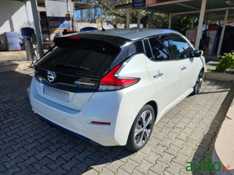 2018' Nissan Leaf 40 Kwh N-Connecta photo #4