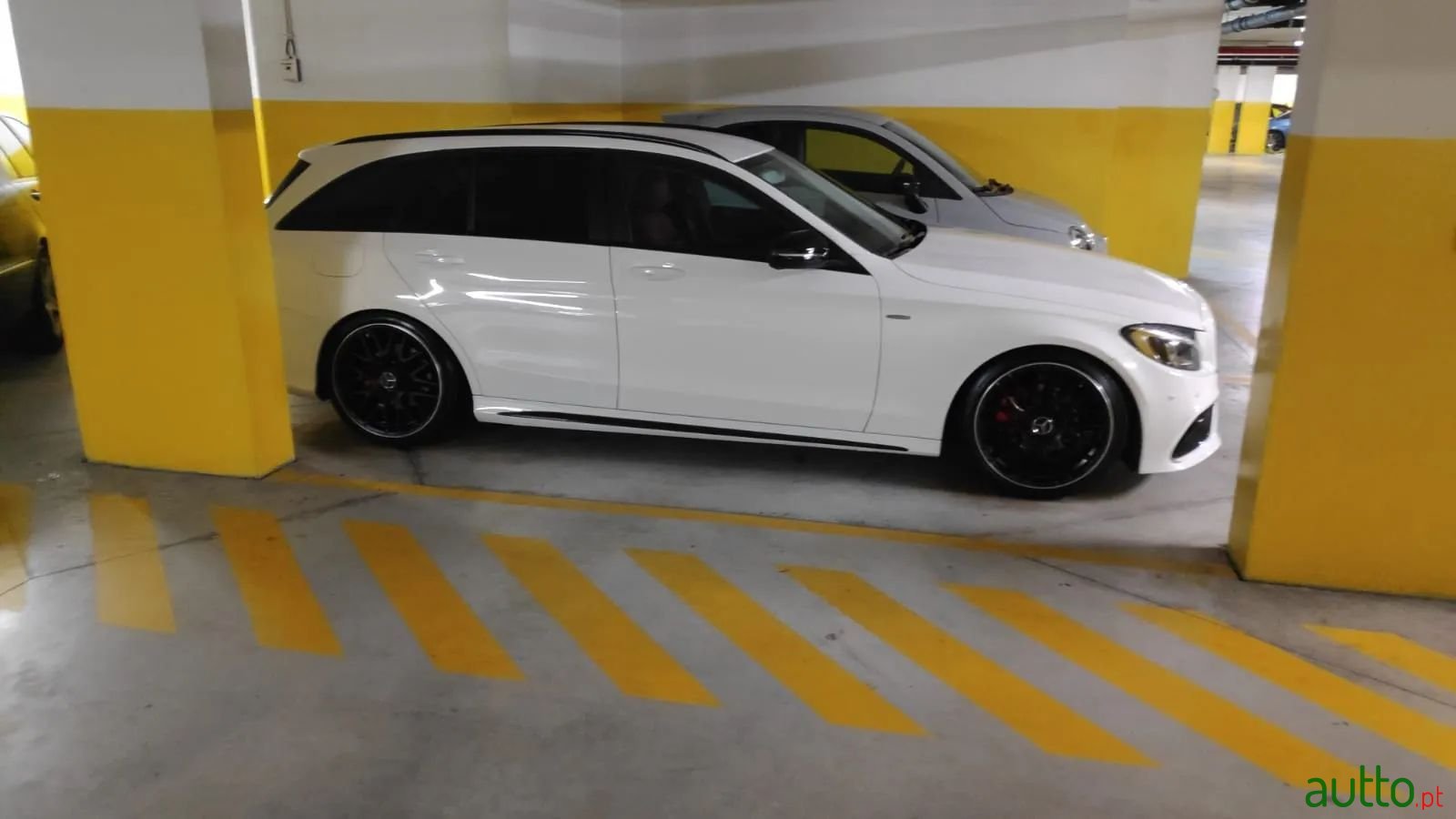 2017' Mercedes-Benz C-180 photo #2