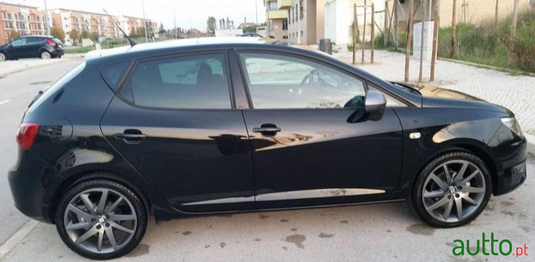 2014' SEAT Ibiza Fr 5 Portas photo #2