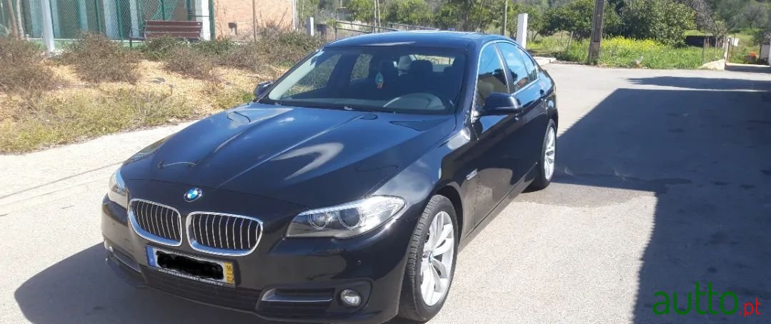 2016' BMW 520 photo #1