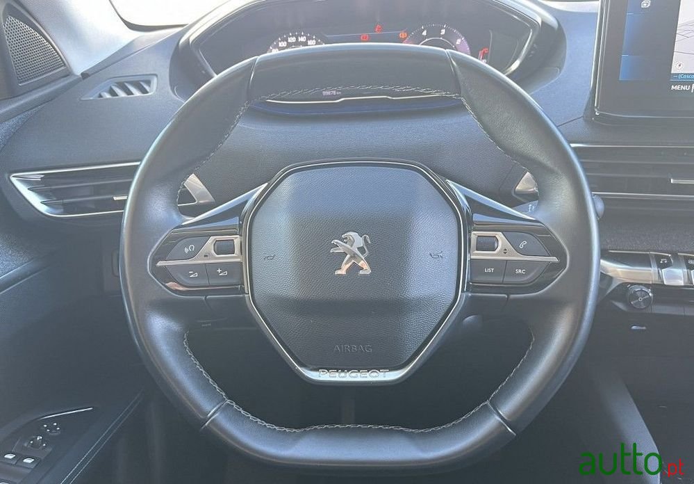 2021' Peugeot 3008 photo #6