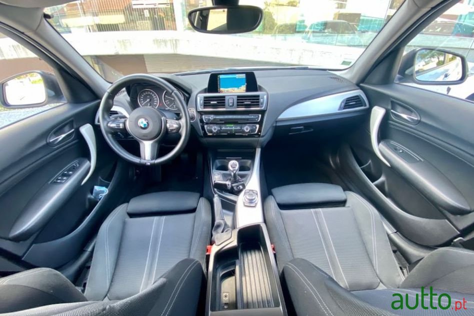 2015' BMW 116 D Sport Gps / Jll 18 photo #5