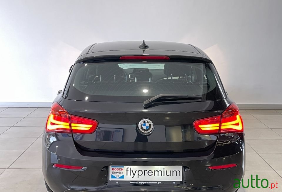 2017' BMW 116 photo #6