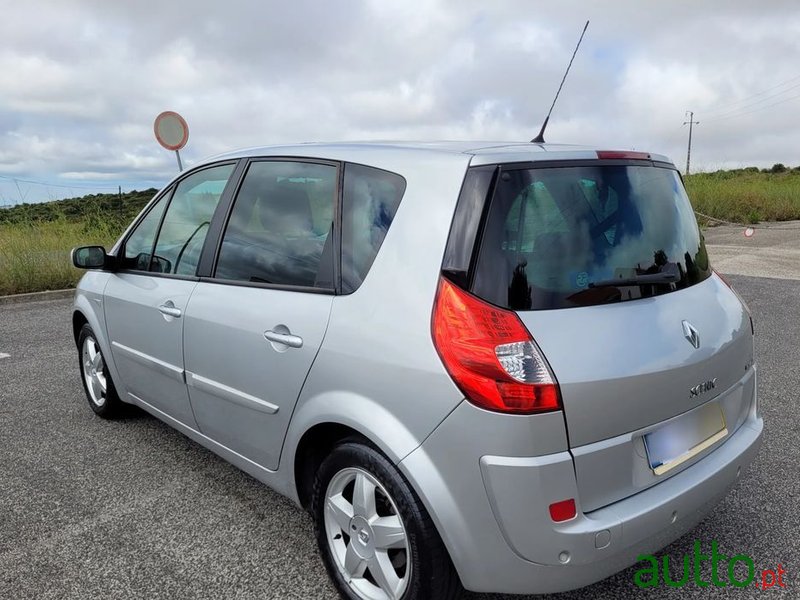 2007' Renault Scenic photo #6