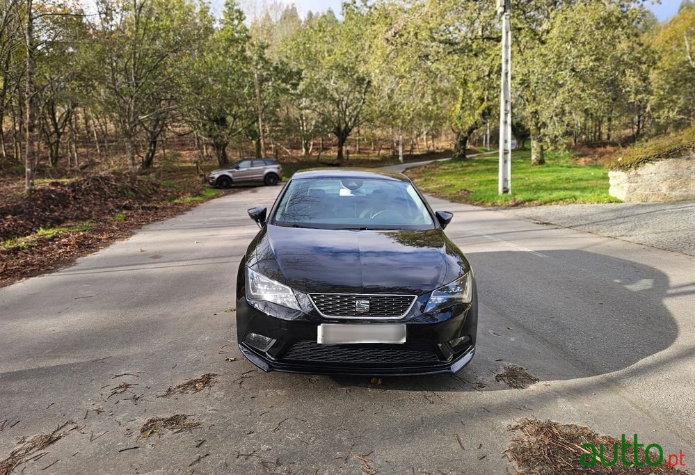 2014' SEAT Leon 1.6 Tdi Style S/S photo #4