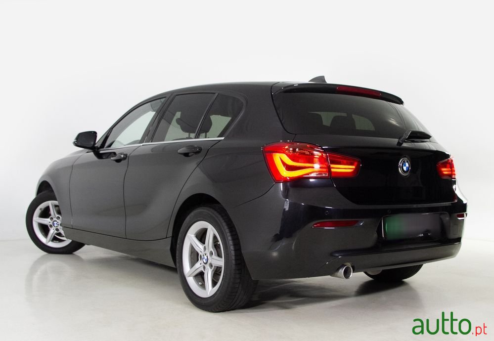 2018' BMW 116 D Advantage Auto photo #5