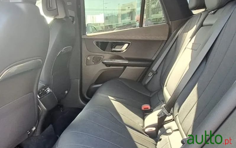 2024' Mercedes-Benz EQE Suv 300 Edition photo #3