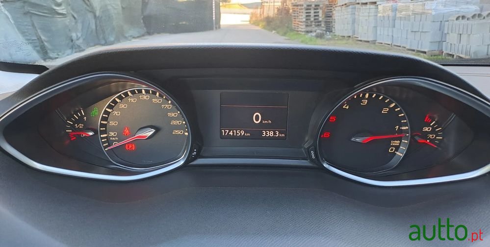 2014' Peugeot 308 Sw photo #4